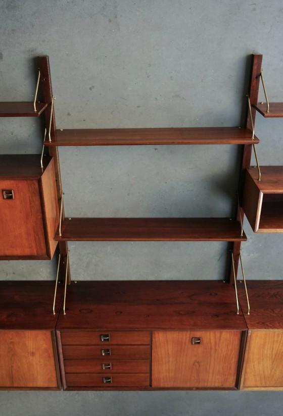 3-Bay Rosewood Wall System by Louis Van Teeffelen for Wébé – Webe, Wall cabinet, Mid Century Modern (photo 15 of 21)
