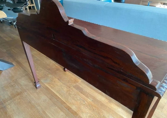 Image 1 of Mooi uitgesneden Edwardiaanse stijl bijzet-tafel