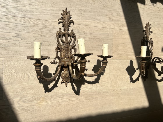 Image 1 of Antiche lampade da parete in bronzo in stile rococò francese - Coppia
