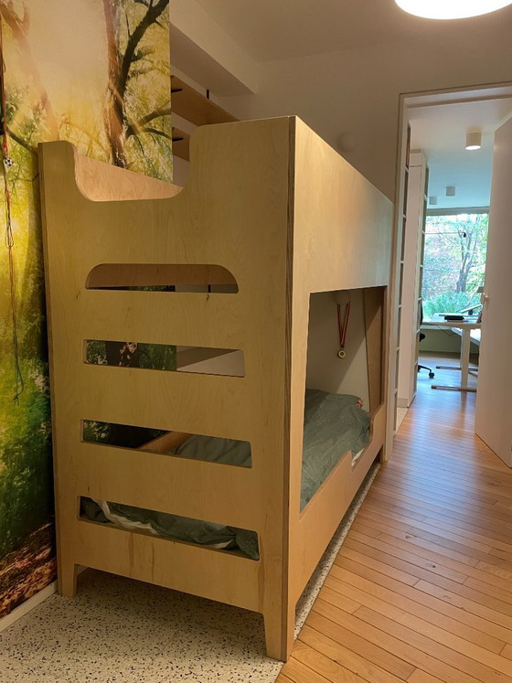 Lit superposé design unique en contreplaqué de bouleau, design propre, Lits 1 personne, Bois, Beige (photo 3 sur 11)