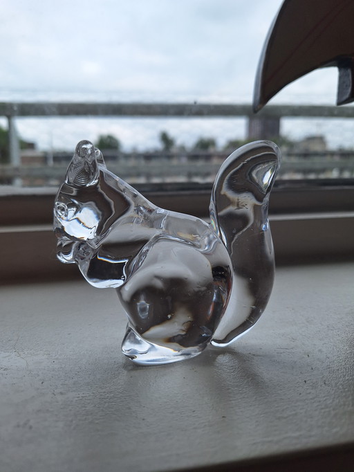 Vintage crystal squirrel paperweight by Hadeland Norway