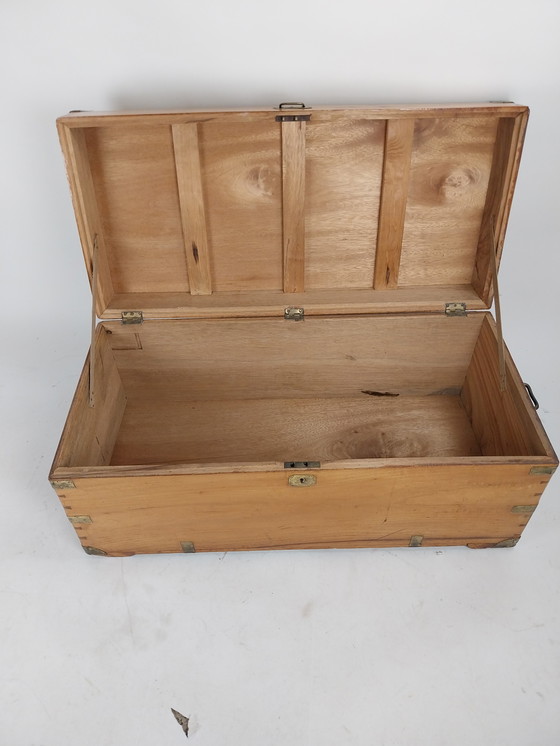 Image 1 of 1 cofre de campaña kamferhouten / kist c.a. 1870.