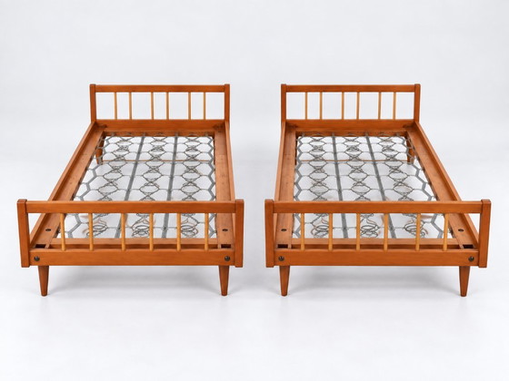 Vintage design daybed from the 1960s (2 pieces in stock), Sofa beds, Wood, Brown (photo 9 of 13)