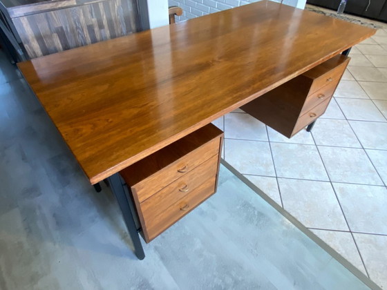 Bureau de direction double face scandinave en palissandre et métal 6 tiroirs vintage années 60 – Bureaux (photo 3 of 20)