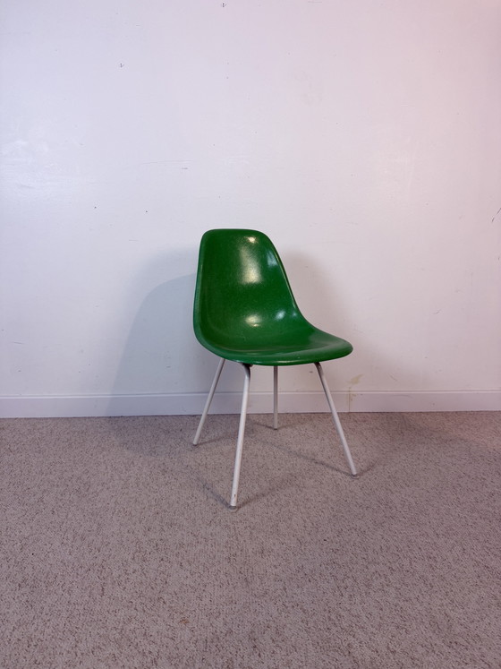 Image 1 of 5 Herman Miller chairs