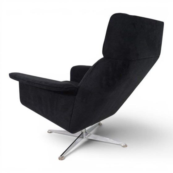 Image 1 of Sillón reclinable Kaufeld Siesta 62 con otomana, diseñado por Jacques Brule en 1960.