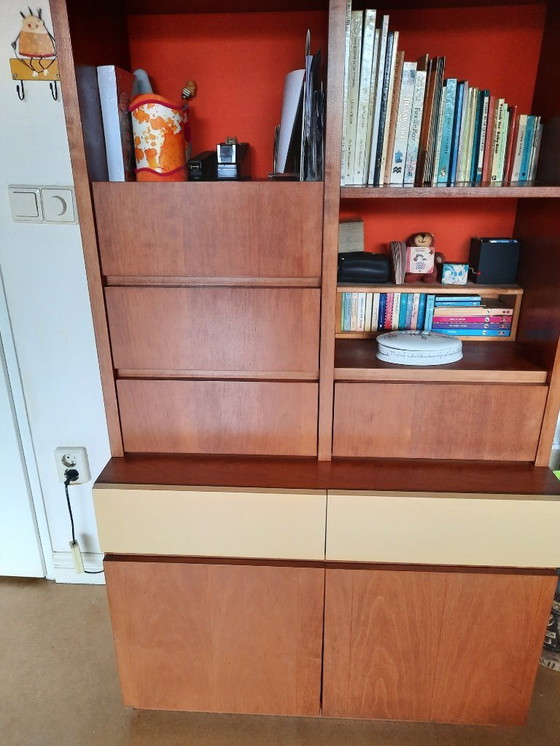 Image 1 of Boekenkast