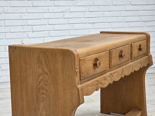 Cómoda danesa, década de 1970, madera de roble, original en buen estado.