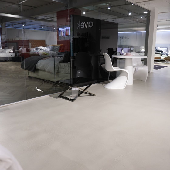 Image 1 of Poltrona Frau Aster X side table