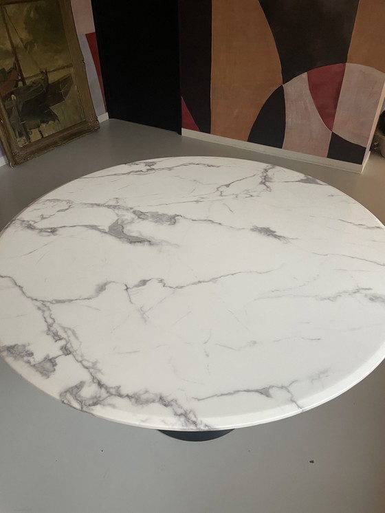Image 1 of Marble dining table 120cm round