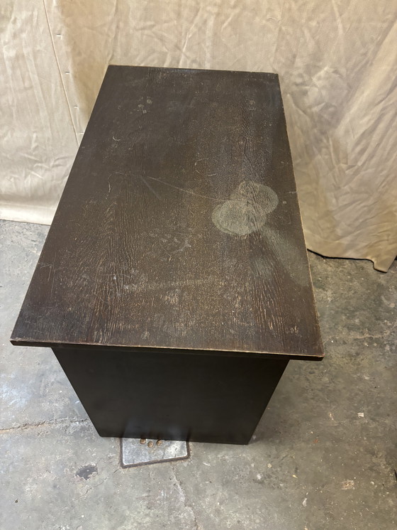 Image 1 of bureau uit het midden van de vorige eeuw