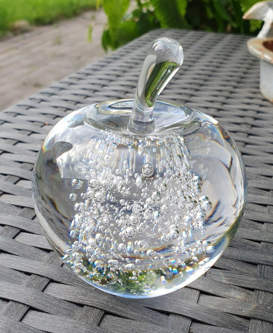 Image 1 of Royal Leerdam Appel Briefbeschwerer von Siem van der Marel