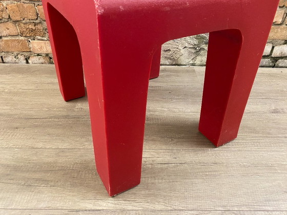 Image 1 of Richard Hutten Centraal Museum rood