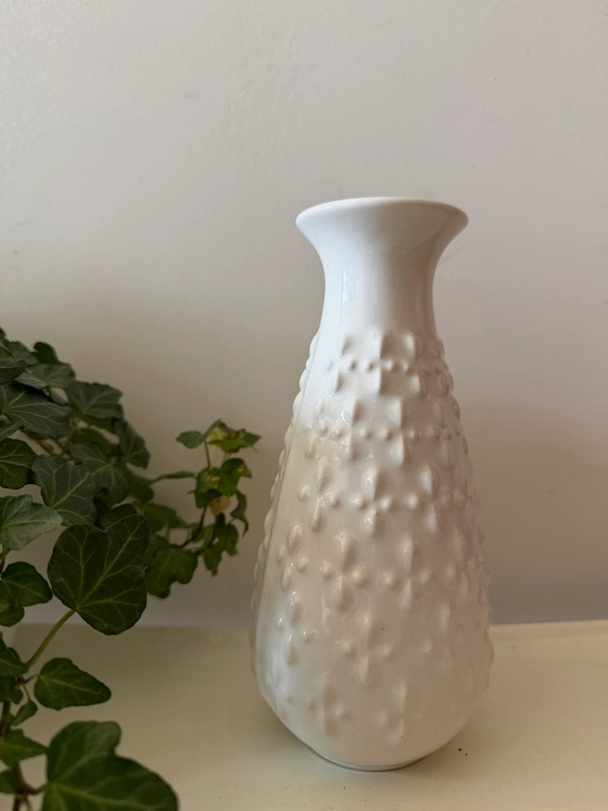 Jarrón blanco West Germany años 70 – Jarrones, Ceramic (photo 6 of 8)