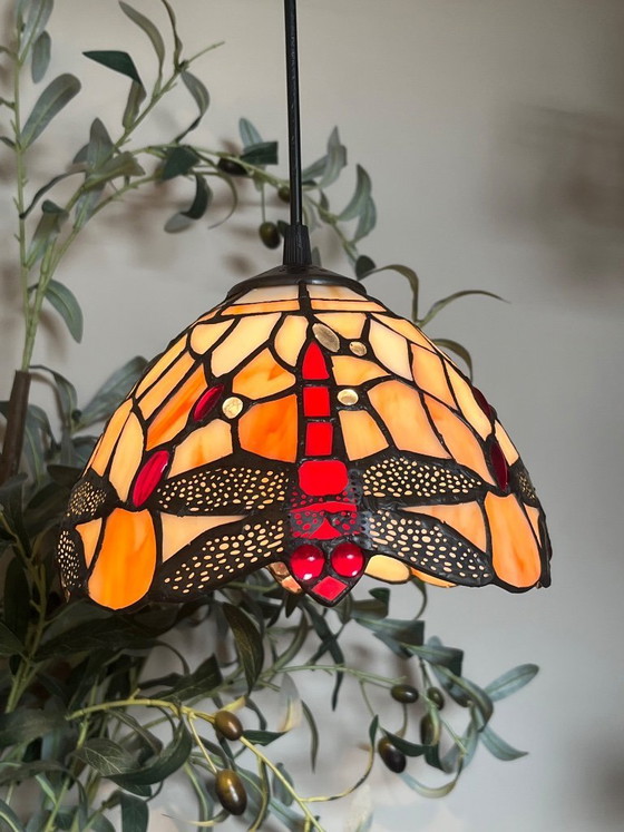 Image 1 of Stained glass pendant lamp with dragonflies beige with red