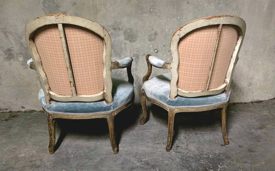 Image 1 of Pair of Louis XV cabriolet armchairs, 18th century