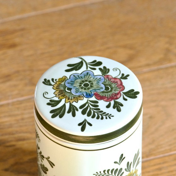 Image 1 of Scatola dipinta a mano della collezione "Peacock" di Villeroy & Boch