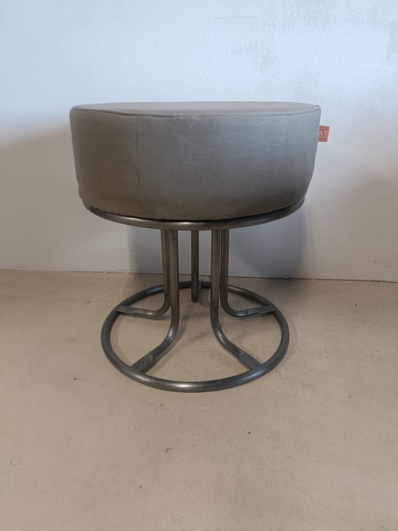 Image 1 of Puf de lona verde