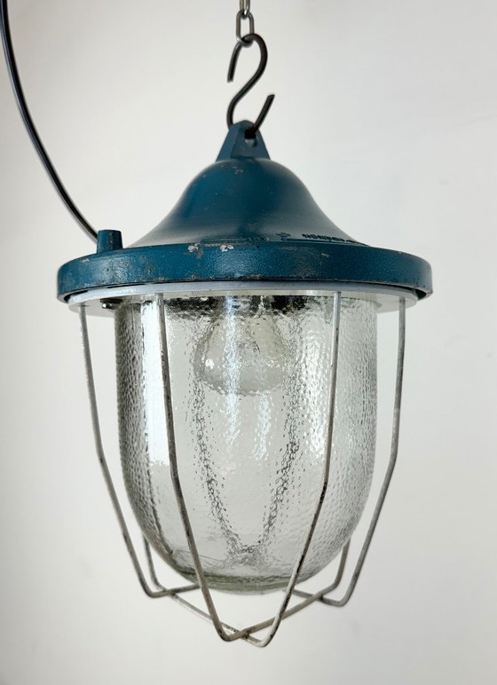 Image 1 of Blauwe industriële bunkerkooilamp van Polam Gdansk, jaren 70