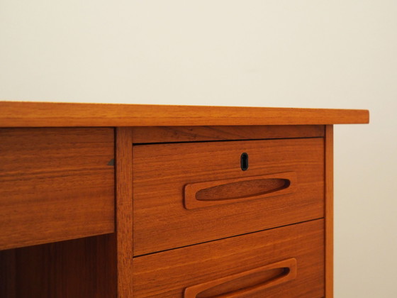 Image 1 of Bureau en teck, design danois, années 1960, Production : Danemark