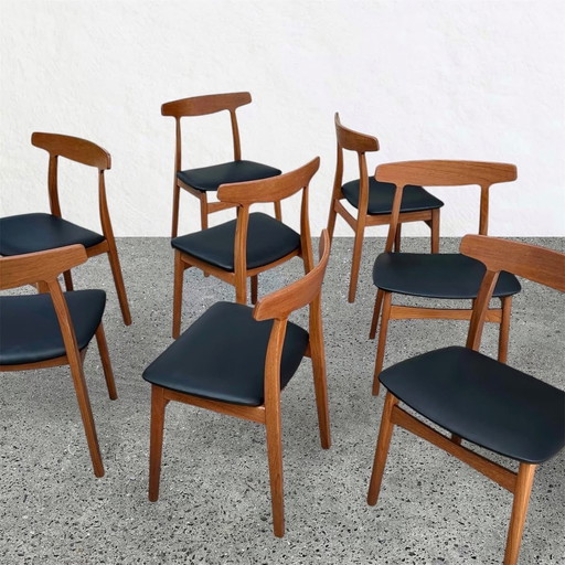 Suite van 8 stoelen door Henning Kjaernulf, 1960
