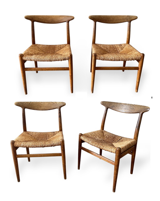 4x Hans Wegner chairs - Model W2