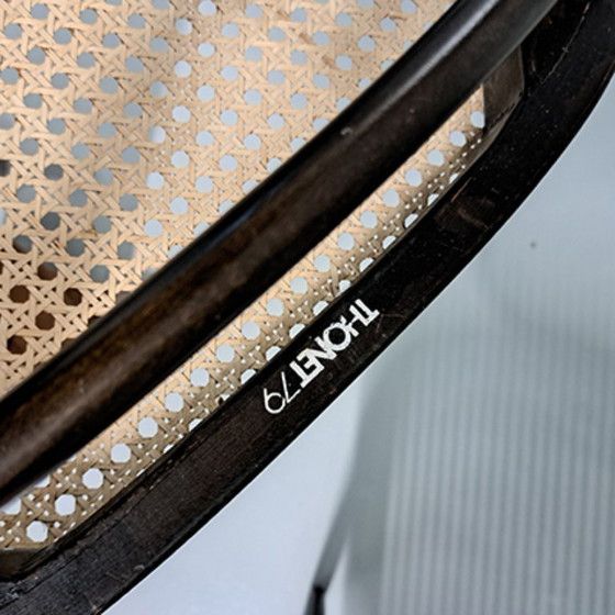 Image 1 of Mesa de comedor extensible Thonet con 8 sillas Thonet.