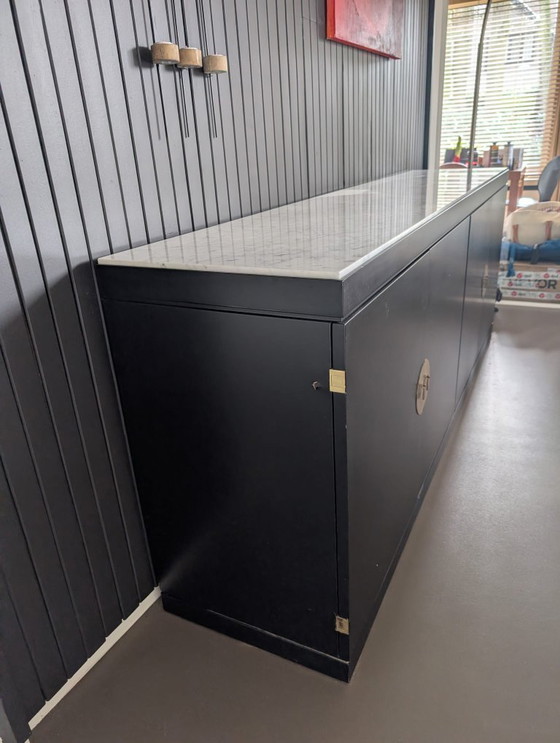 Image 1 of Maison Jansen, credenza vintage, lacca nera, ottone e marmo, anni '70
