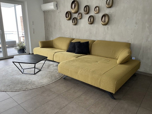 Canapé design Himolla Signa 1052 | Q2 Fashion Gold | Motorisé | Superlastic medium
