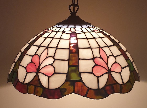 Stained Glass - Tiffany Style Lotus Flower Pendant Lamp (photo 22 of 65)