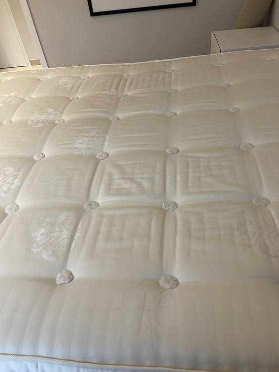 Bed Magnitude – Matrassen en bedbodems, Textile, Wood (photo 4 of 5)