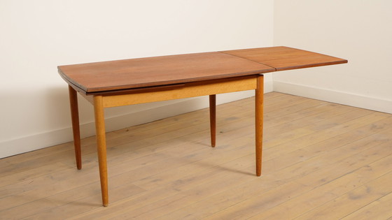 Image 1 of Vintage dining table | Extendable | Teak | Boat model