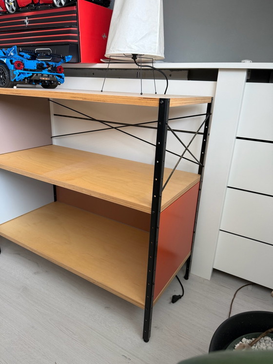 Vitra Eames Storage Unit 2 HE Charles & Ray Eames – Credenze, Metallo, Legno (photo 2 of 5)