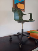 1 chaise de bureau Vitra HAL STUDIO