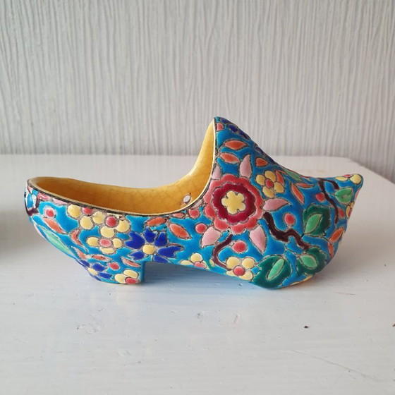 Image 1 of Seltener Longwy-Holzschuh – handbemalt mit Cloisonné-Stickerei