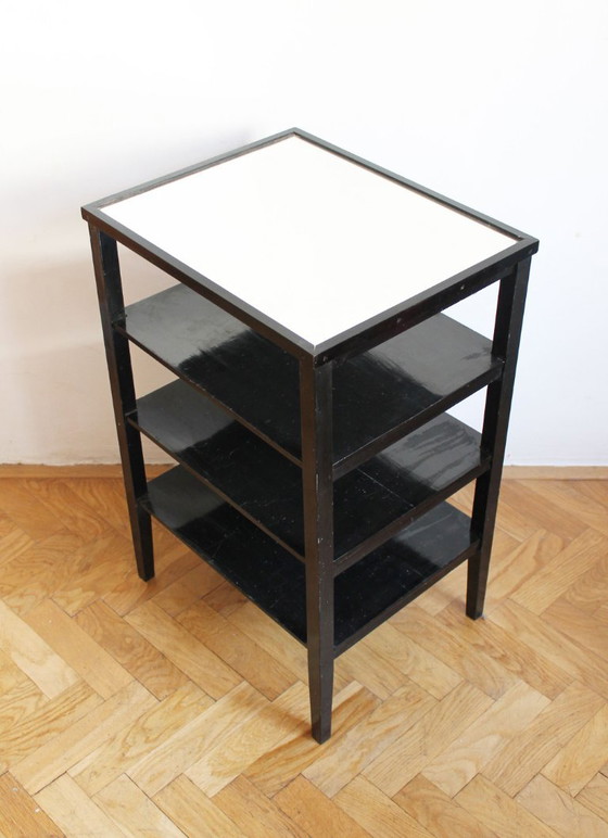 Table d'Appoint / Étagère Vintage Moderniste Tchécoslovaque, 1940s – Tables d'appoint, Glass (photo 4 of 9)