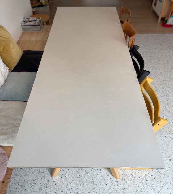 Image 1 of Table HAY CPH30 (250x90)