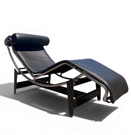 Authentic Cassina LC4 Chaise Longue by Le Corbusier - Black Leather (Serial N°114715)