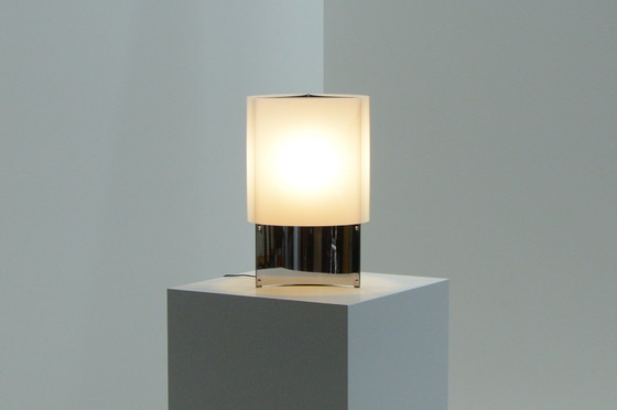 Image 1 of Lampe de table modèle 526/P par Massimo Vignelli pour Arteluce, Italie, années 1960.