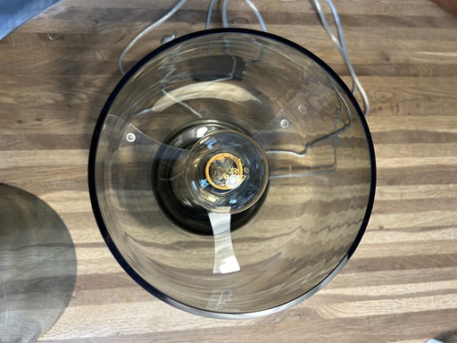 Muuto lampada da tavolo Cosy in grigio