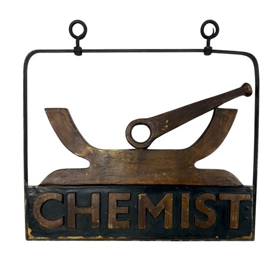 Image 1 of Vintage apothekers uithangbord – drogisterij bord met vijzel en stamper