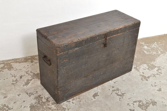 Antique pine chest with drawer, 1870s – Decorative Objects, Wood (photo 4 of 12)