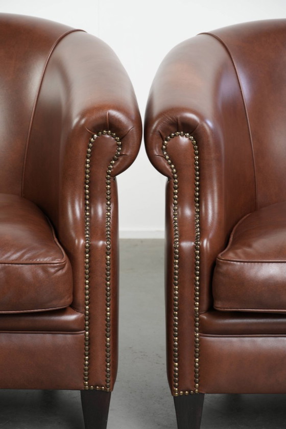 Image 1 of 2 poltrone club in stile inglese, belle e comode, in pelle di vacchetta color cognac.