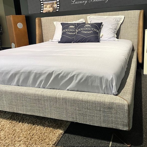 Image 1 of Bett im Eigenmarkendesign – 180 x 210