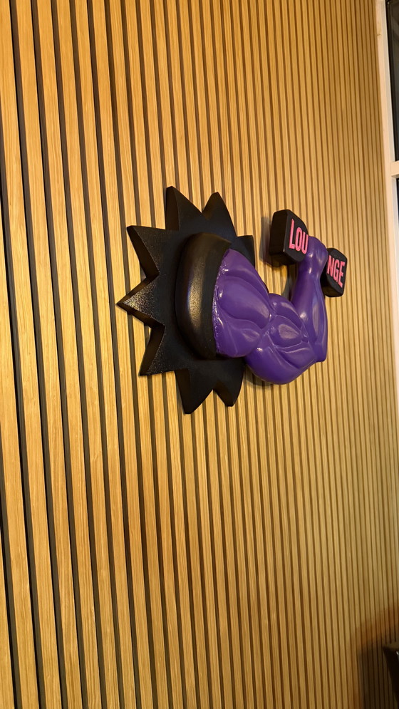 Image 1 of 3D Lounge Schild Bild Muskel Arm von Rotan Hunt