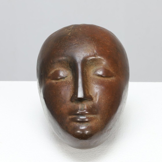 Image 1 of Sculpture en bronze - Tête abstraite, 20e siècle