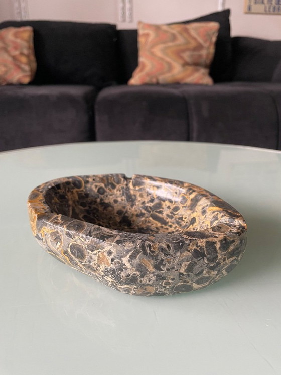 Image 1 of Bandeja de mármol macizo de mediados de siglo