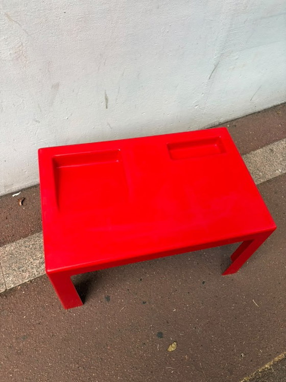 Scrivania per bambini in fibra di vetro Marc Berthier, Tavolini, Plastica, Rosso, Modern (foto 4 di 6)