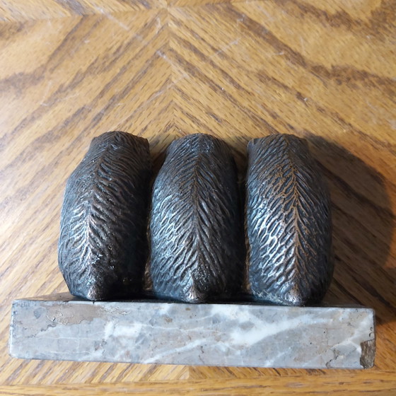 Bronzo 3 scimmie su base in marmo 1950 – Sculture (photo 5 of 6)