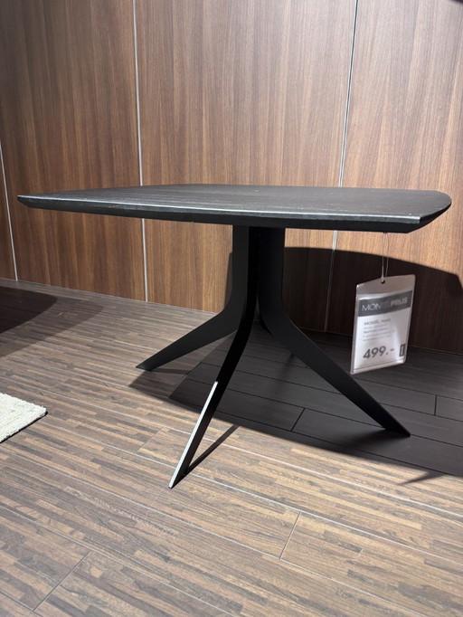 Montel Floyd bijzettafel